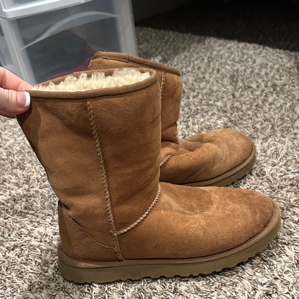 UGG Mini 2 - Picture 4 of 4